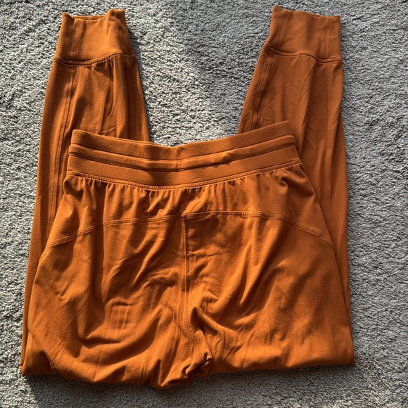 Lululemon Ready To Rulu Joggers Sz 4 Buttery Feel - Picture 4 of 5
